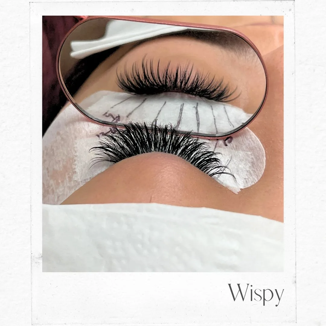 Polaroid style card — Wispy lash set